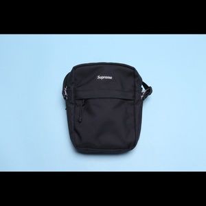 Supreme SS18 Shoulder Bag